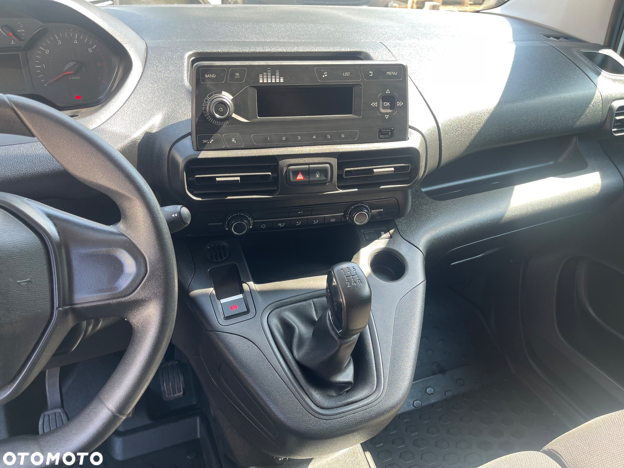 Peugeot Partner - 19