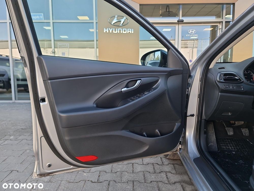 Hyundai i30 1.0 T-GDI Smart - 10