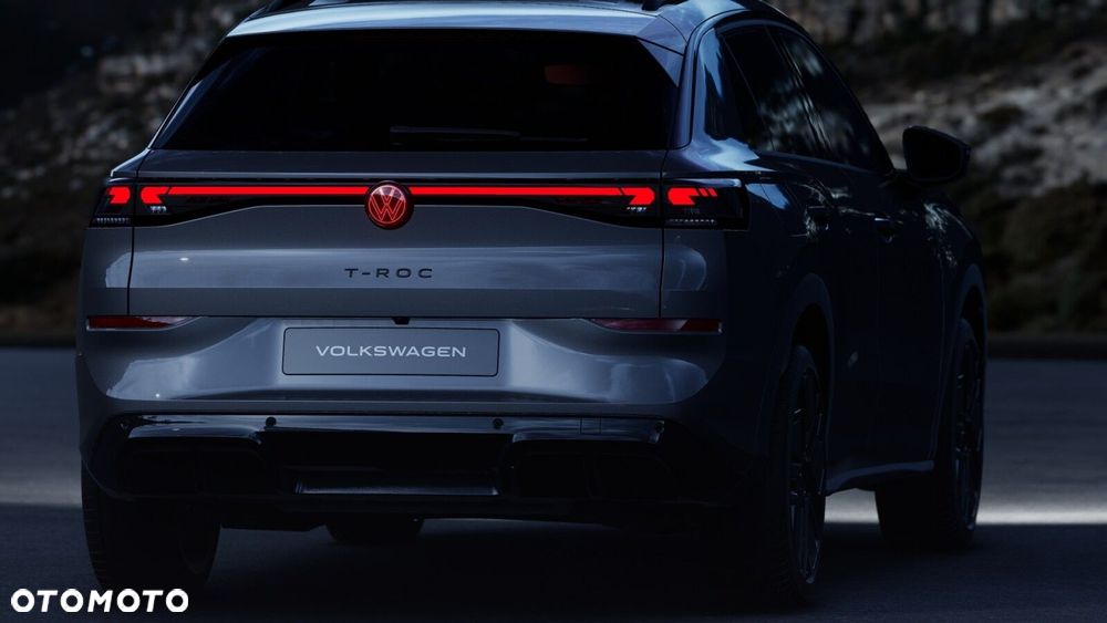 Volkswagen T-Roc 1.5 eTSI R-Line DSG - 17