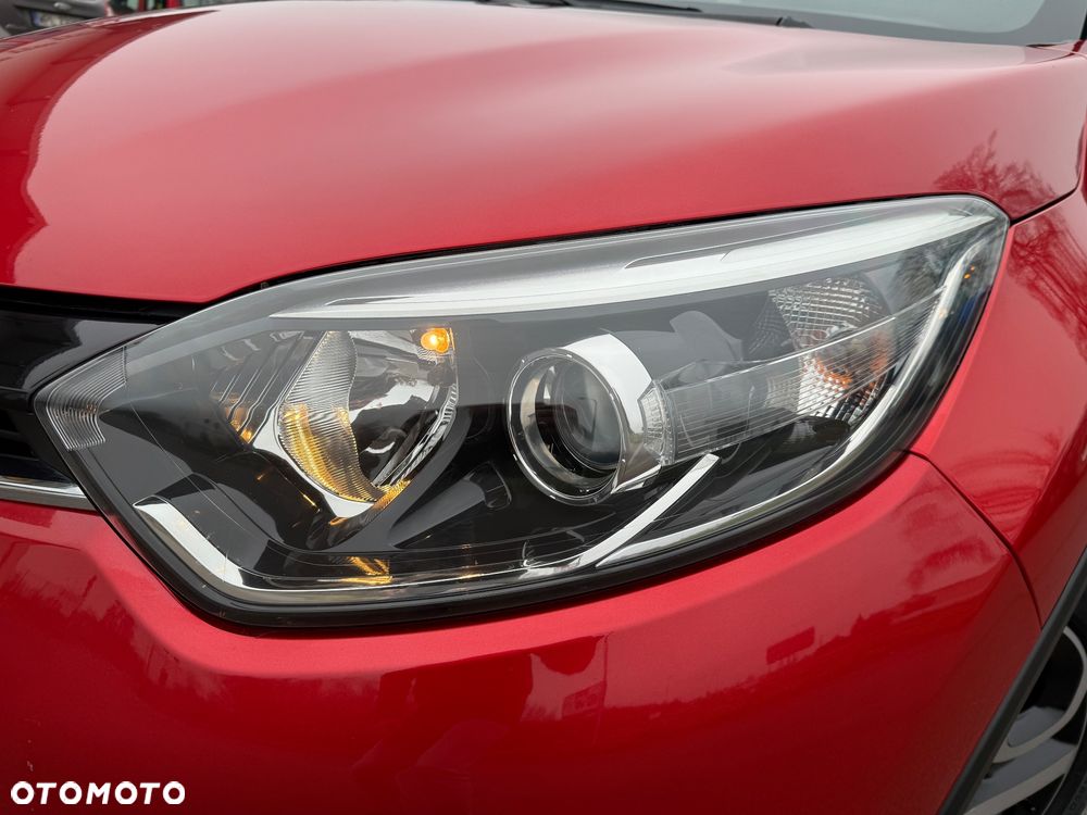 Renault Captur 0.9 Energy TCe Helly Hansen - 23