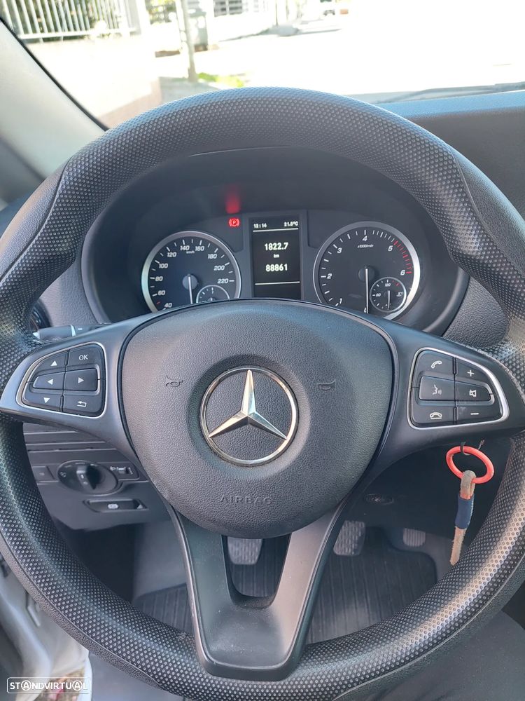 Mercedes-Benz Vito - 10