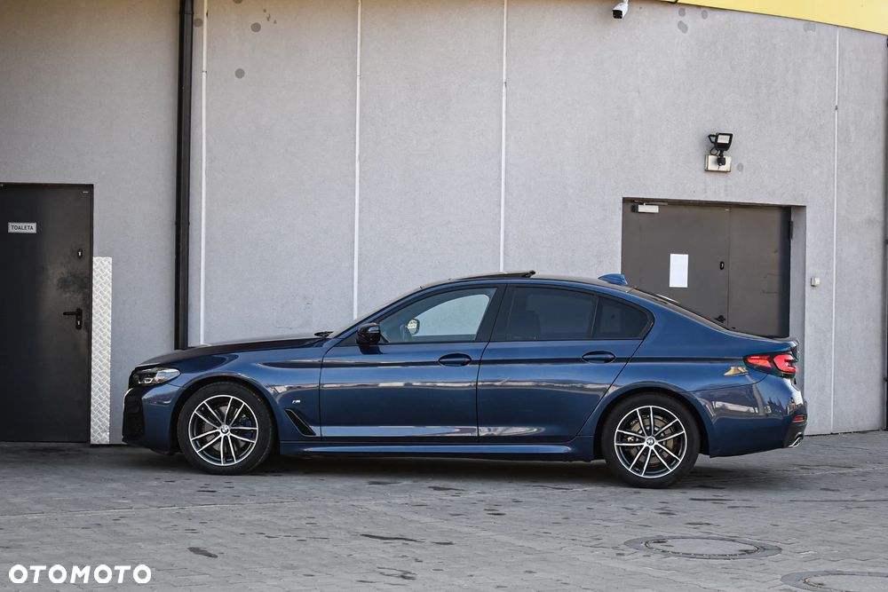 BMW Seria 5 520d M Sport sport - 29