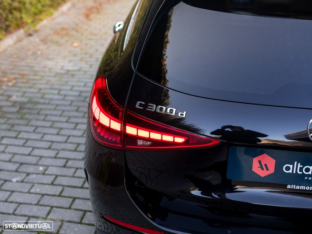 Mercedes-Benz C 300 d AMG Line - 16
