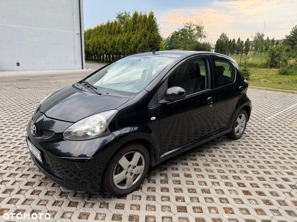 Toyota Aygo - 2