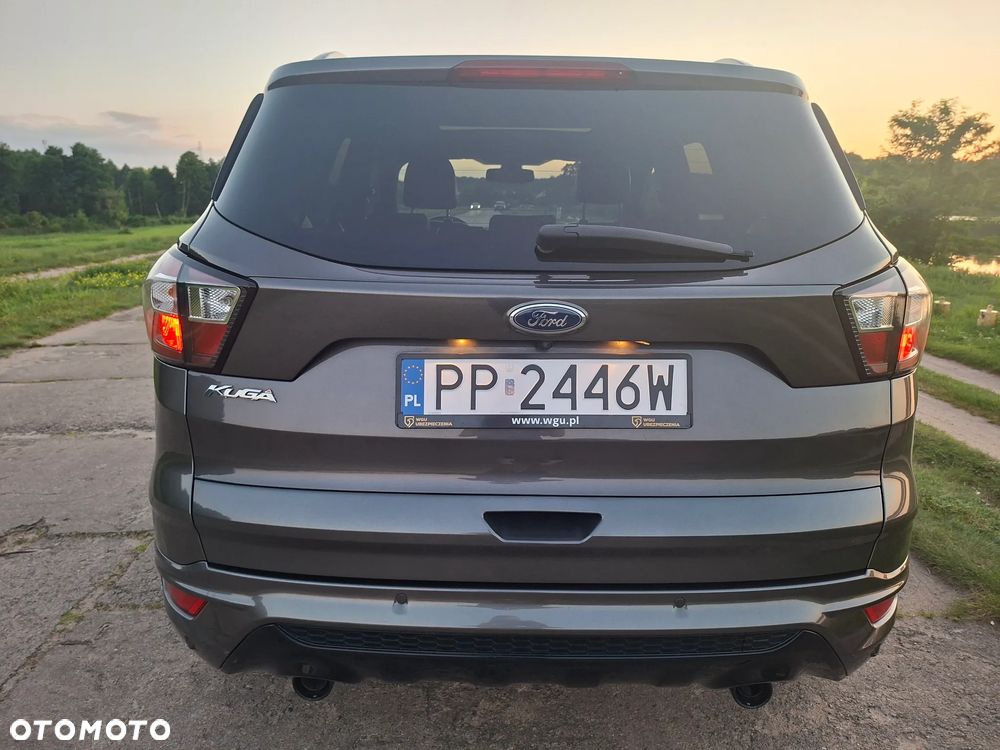 Ford Kuga 2.0 TDCi 2x4 ST-Line - 7