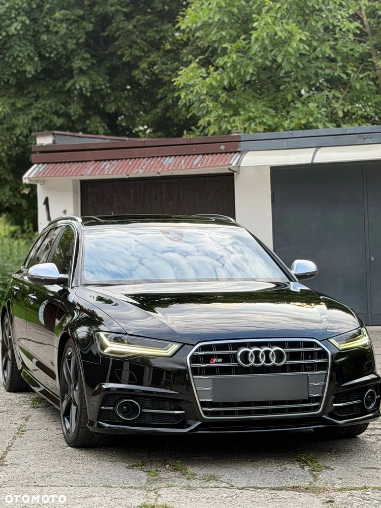 Audi S6 Avant - 15