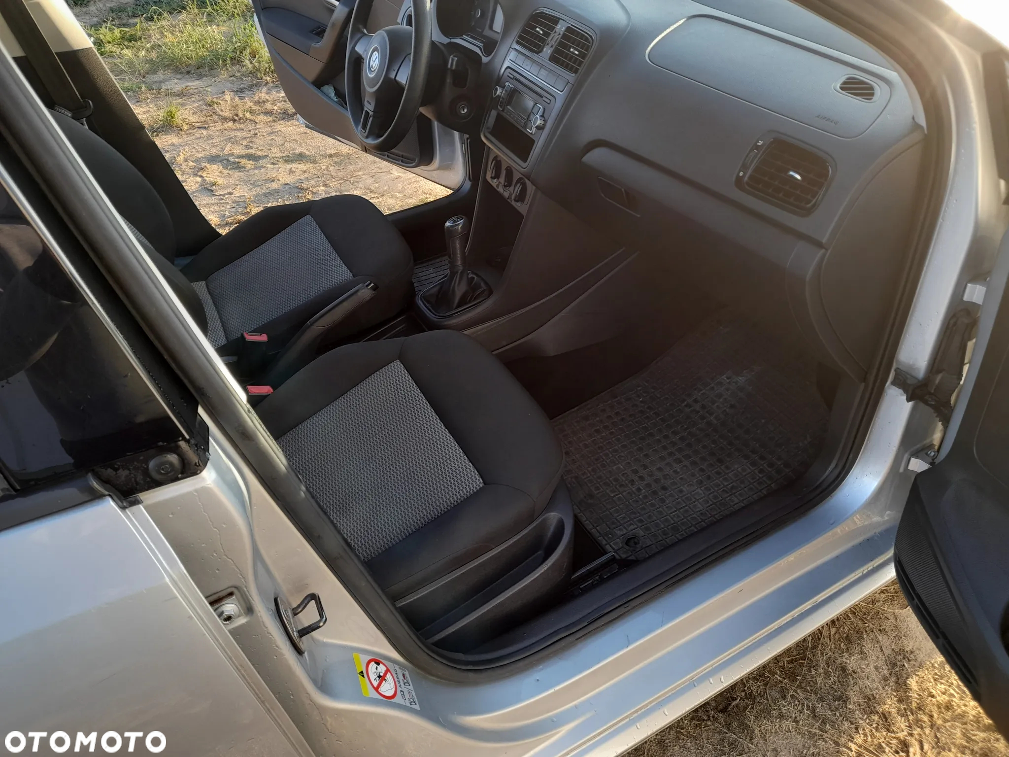 Volkswagen Polo 1.2 12V Comfortline - 17
