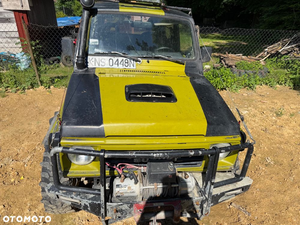 Suzuki Samurai - 2