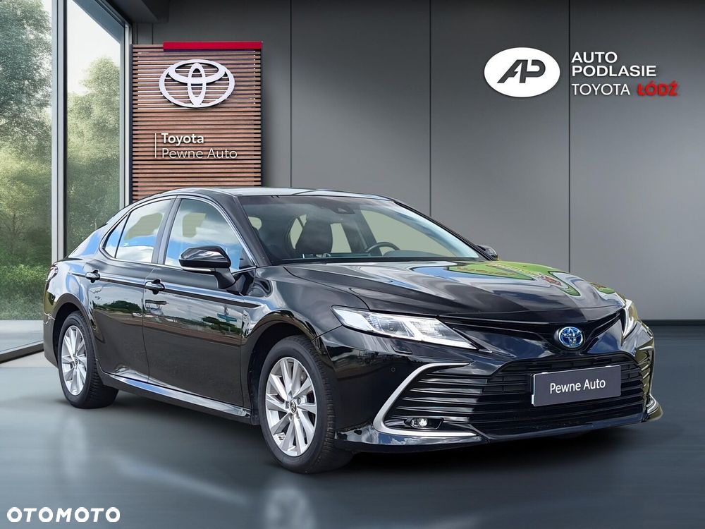 Toyota Camry 2.5 Hybrid Comfort CVT - 4