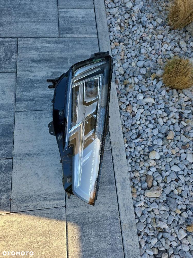 AUDI A4 S4 B9 8W0 8W Lampa prawa przód Full Led Matrix 8W0941036 2019 - 6