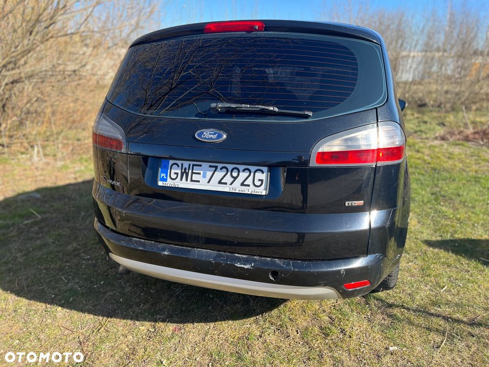 Ford S-Max - 10