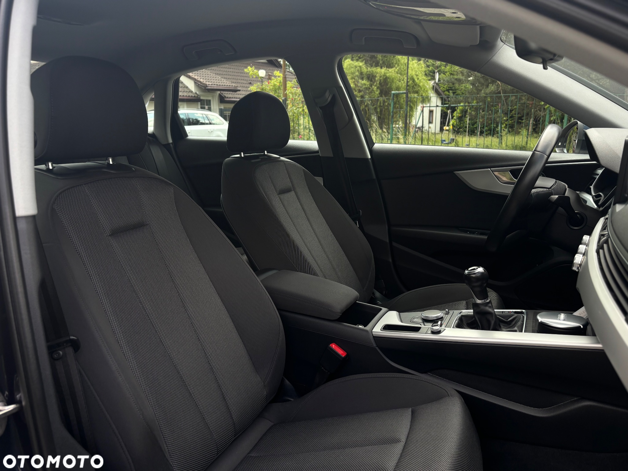 Audi A4 - 24