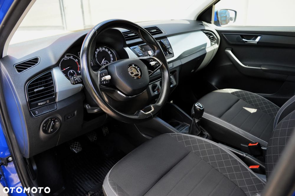 Skoda Fabia 1.0 TSI Drive - 5