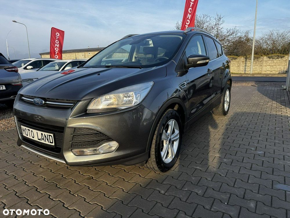 Ford Kuga 2.0 TDCi 4x2 Titanium - 2