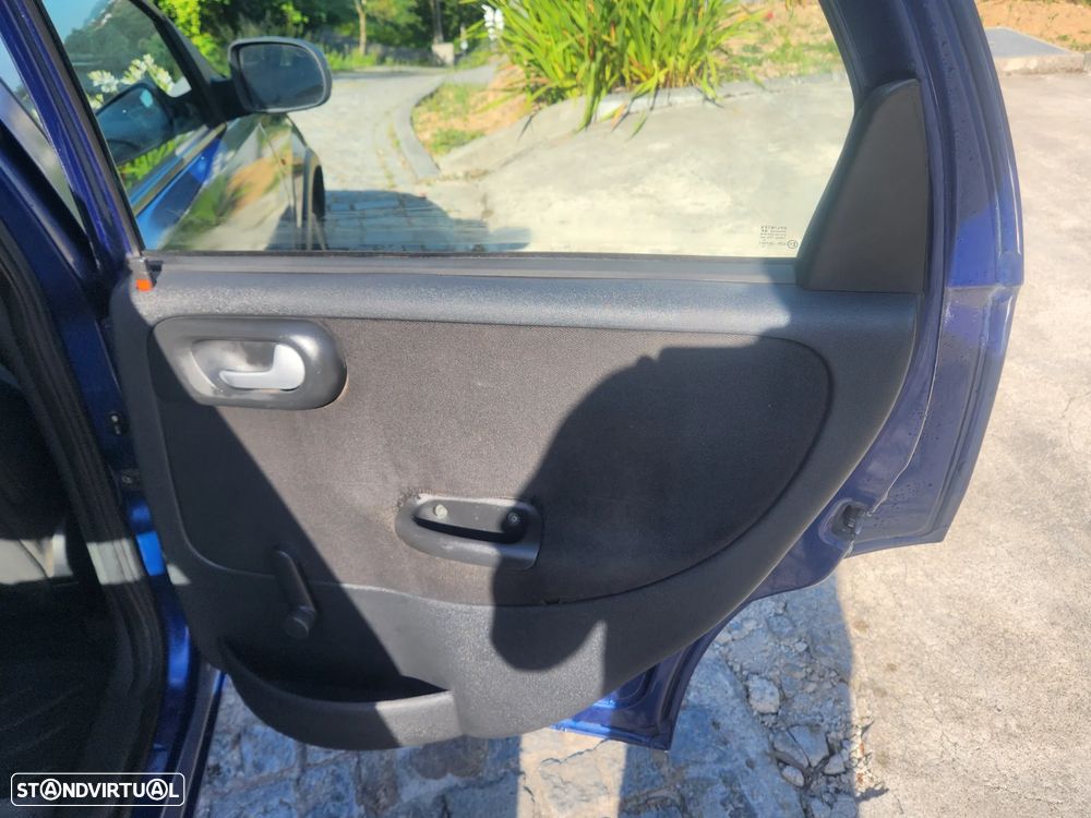 Opel Corsa 1.3 CDTi Silver Plus 16 - 17