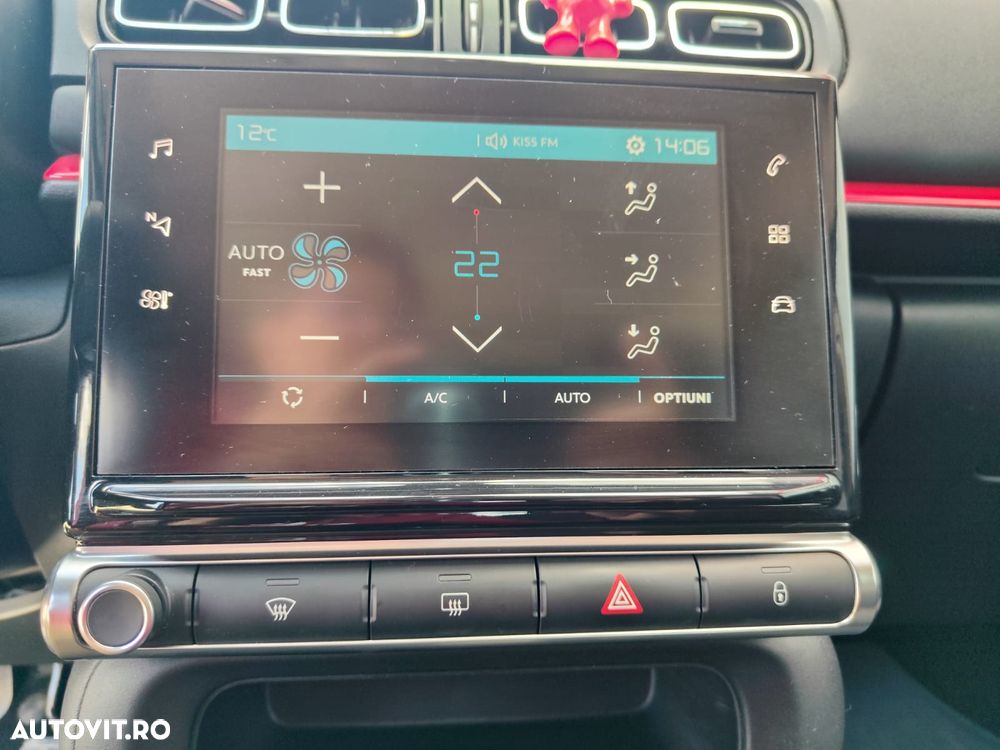 Citroën C3 1.2 PureTech BVM Shine - 23
