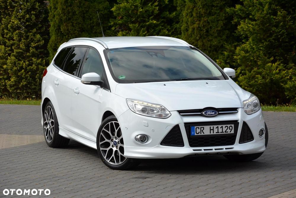 Ford Focus 1.6 EcoBoost Start-Stopp-System Titanium - 2