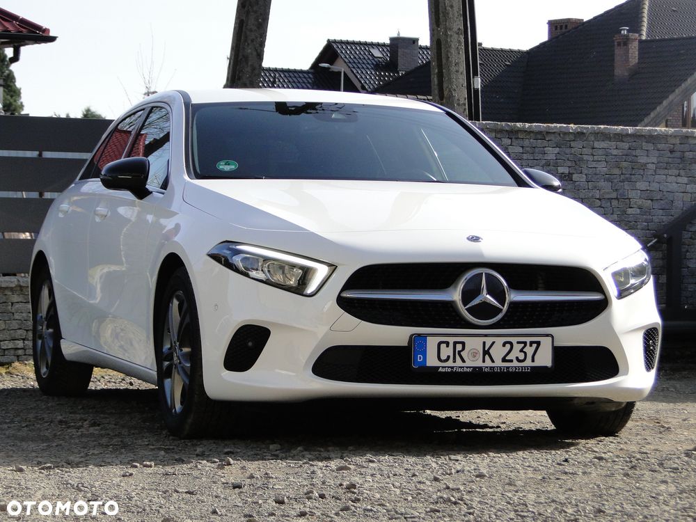 Mercedes-Benz Klasa A 200 7G-DCT Edition 1 - 4