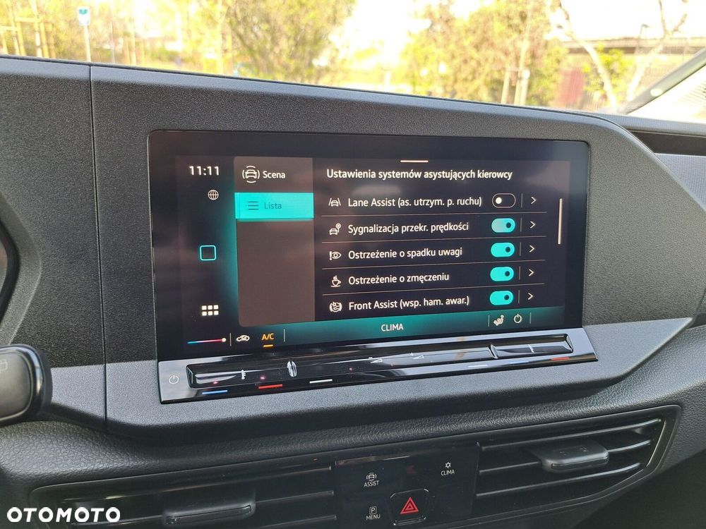 Volkswagen Caddy 2.0 TDI DSG - 13