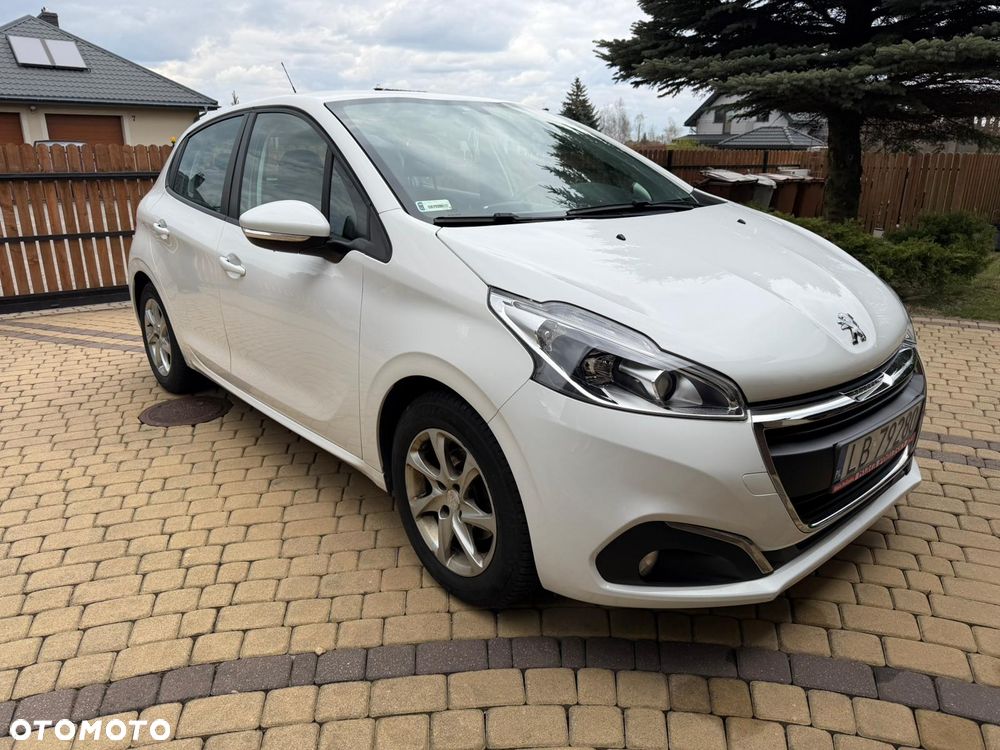 Peugeot 208 PureTech 82 Start & Stop Style - 2