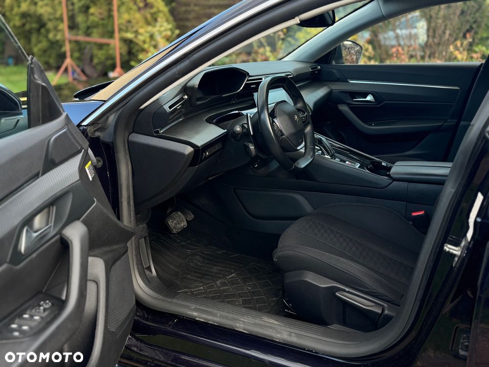 Peugeot 508 1.6 PureTech Active S&S EAT8 - 9