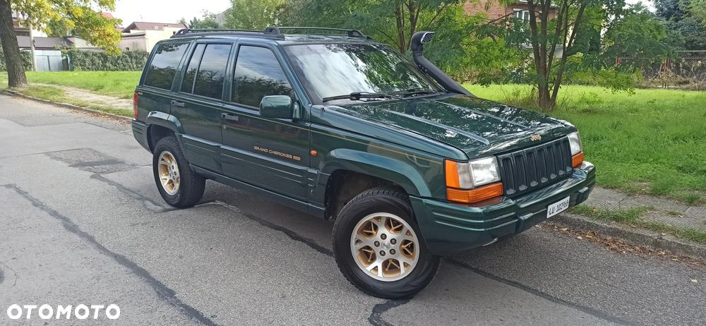Jeep Grand Cherokee - 27