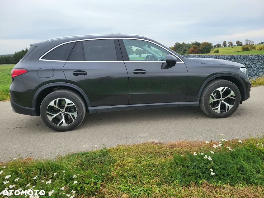 Mercedes-Benz GLC - 26