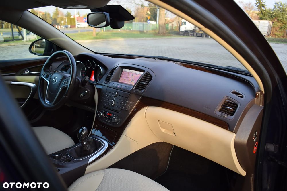 Opel Insignia 1.6 Turbo Cosmo - 16