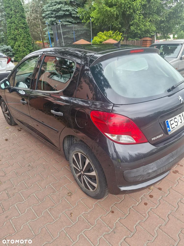 Peugeot 207 1.4 Presence - 6