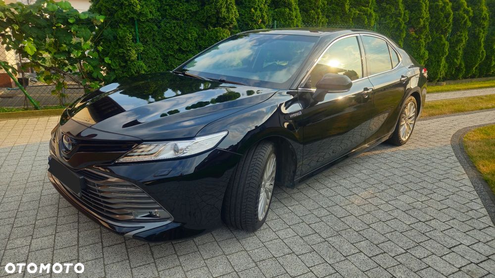 Toyota Camry 2.5 Hybrid Executive CVT - 1