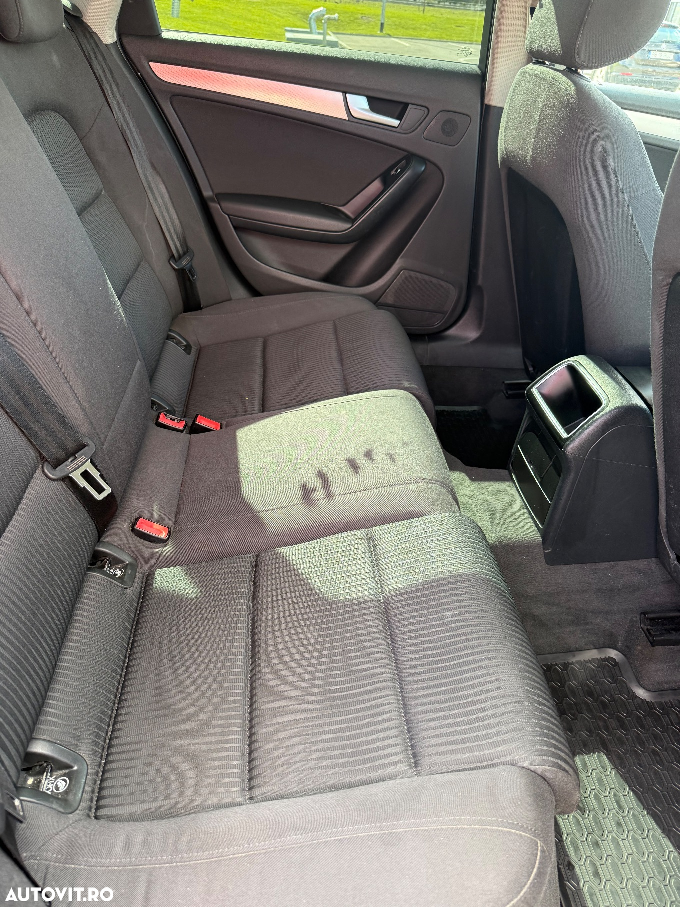 Audi A4 2.0 TDI B8 - 11