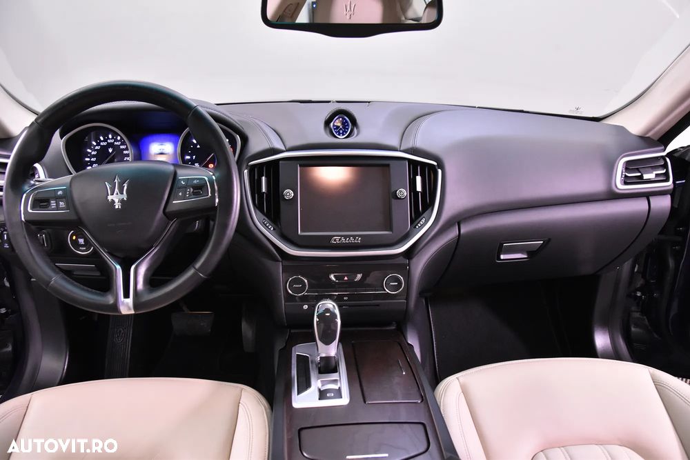Maserati Ghibli - 9