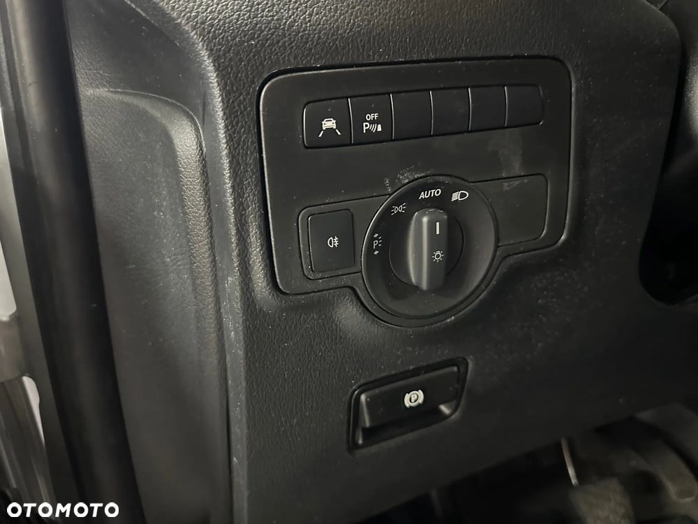 Mercedes-Benz VITO - 22