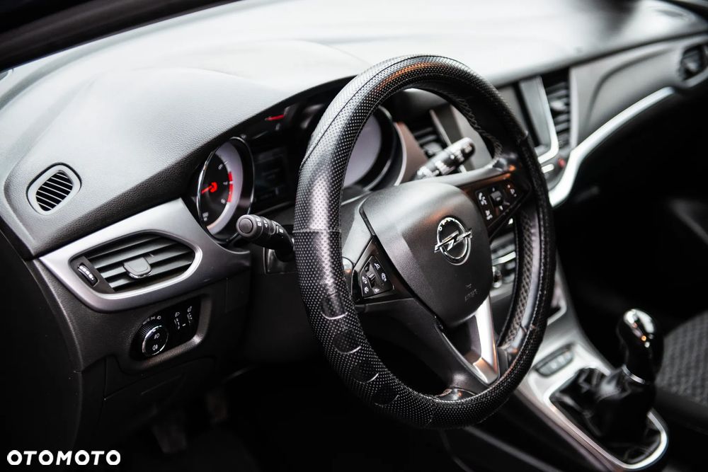 Opel Astra 1.4 Turbo Edition - 20