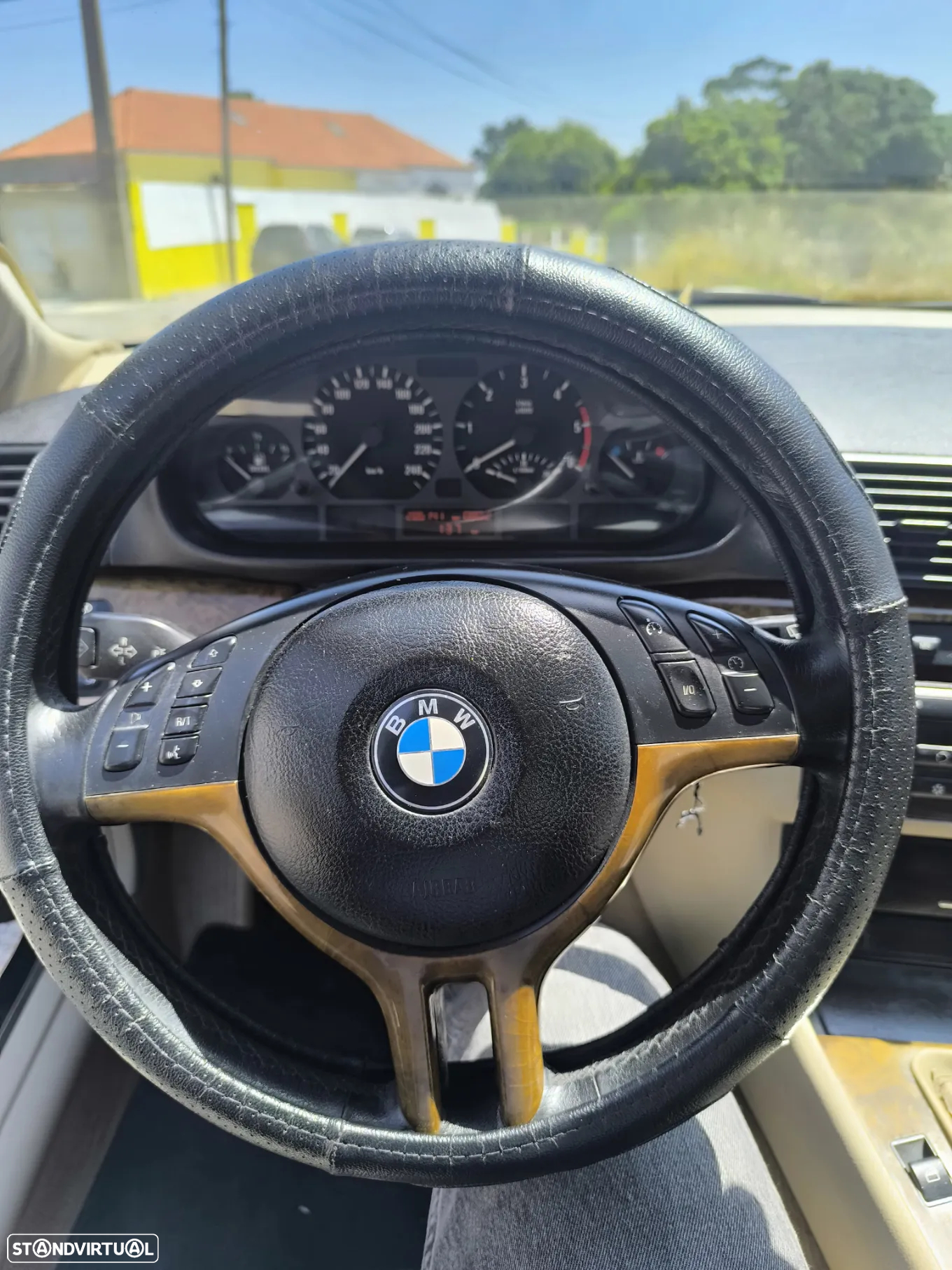 BMW 320 d Touring - 15