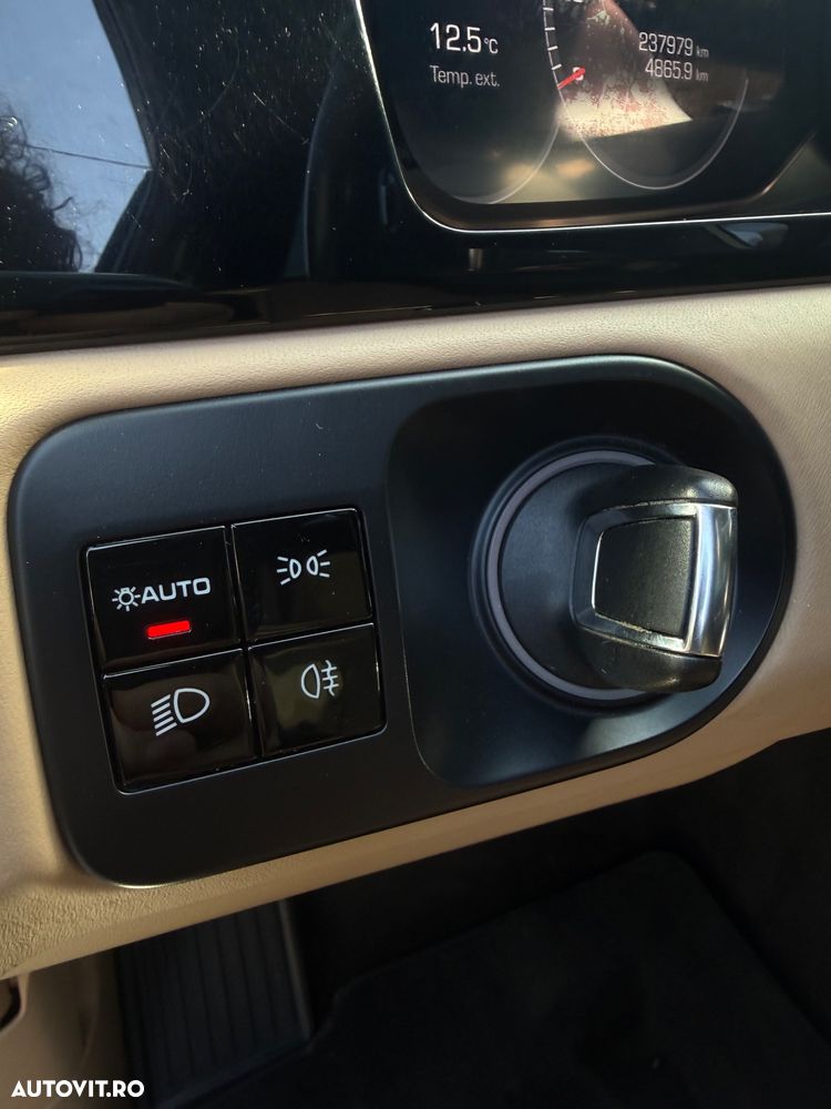 Porsche Cayenne Standard - 28