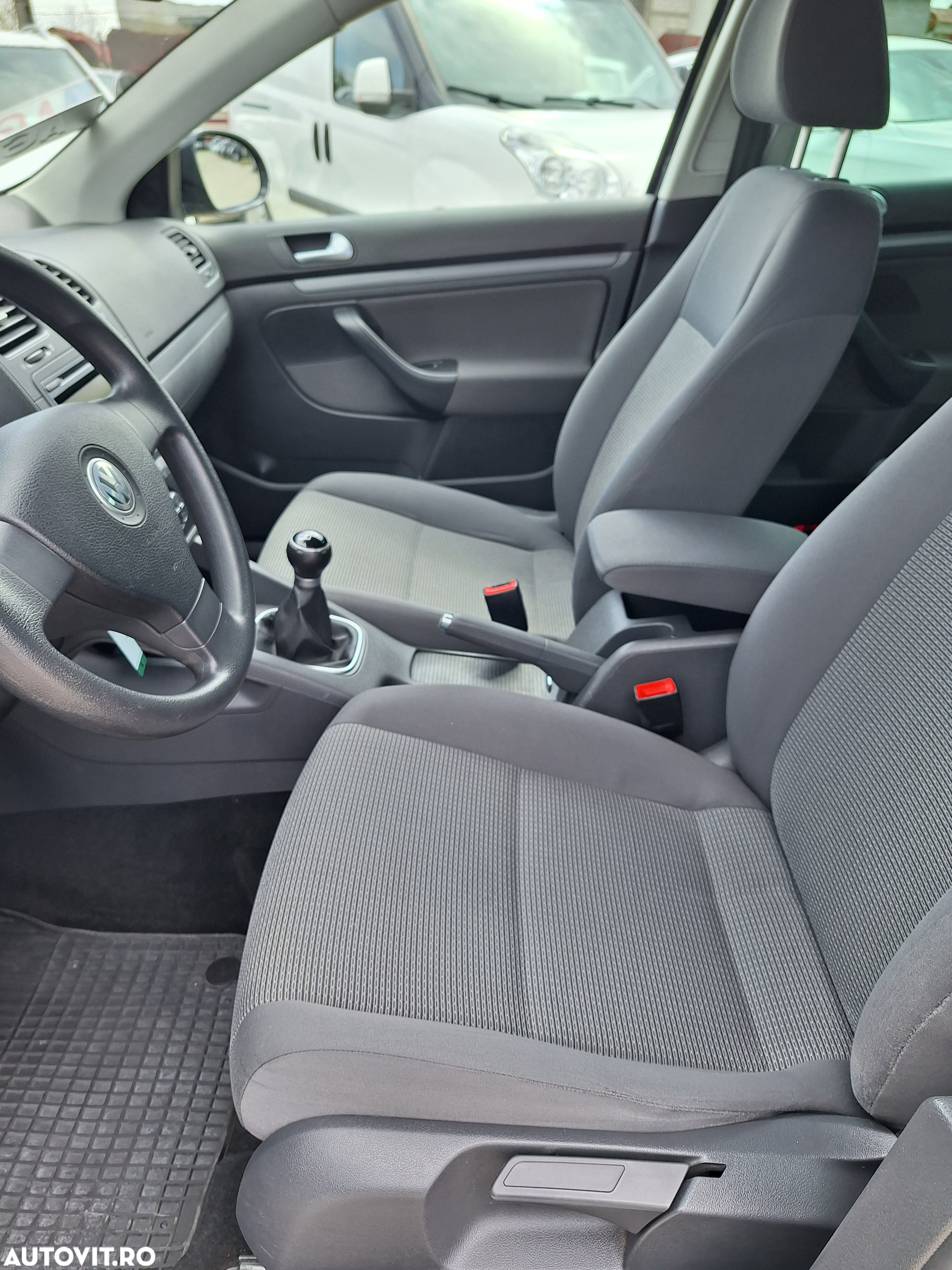 Volkswagen Golf 1.6 Highline - 10