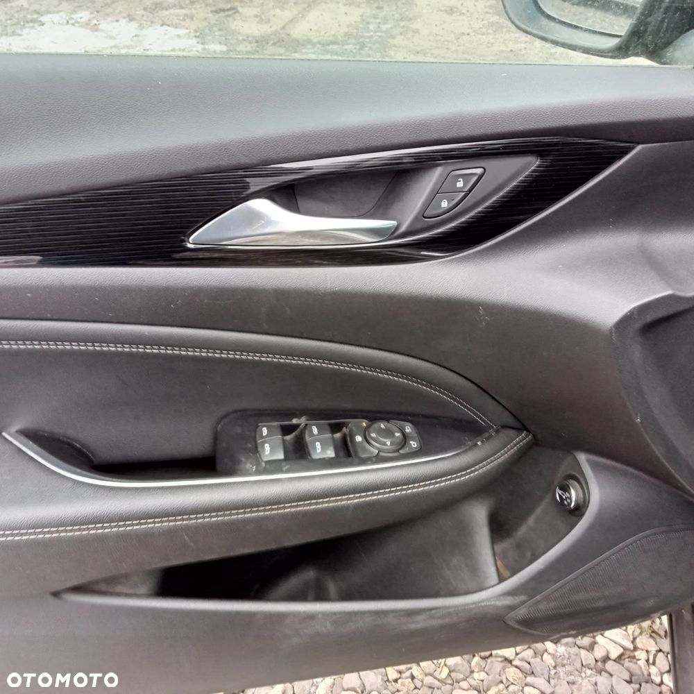 Opel Insignia - 5