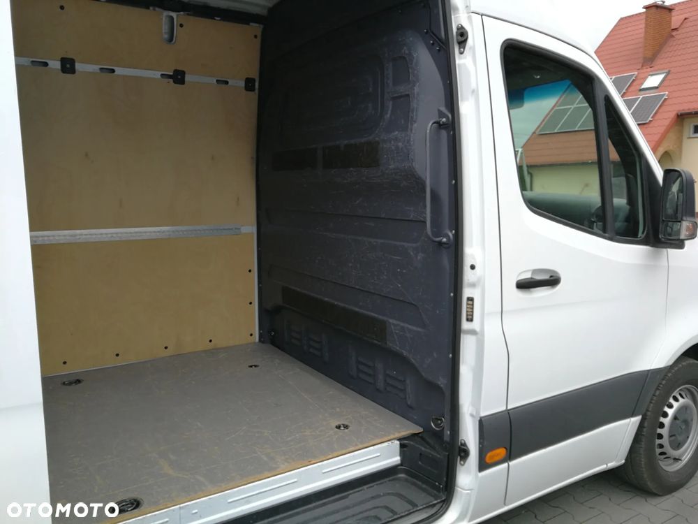 Mercedes-Benz Sprinter 317 - 13