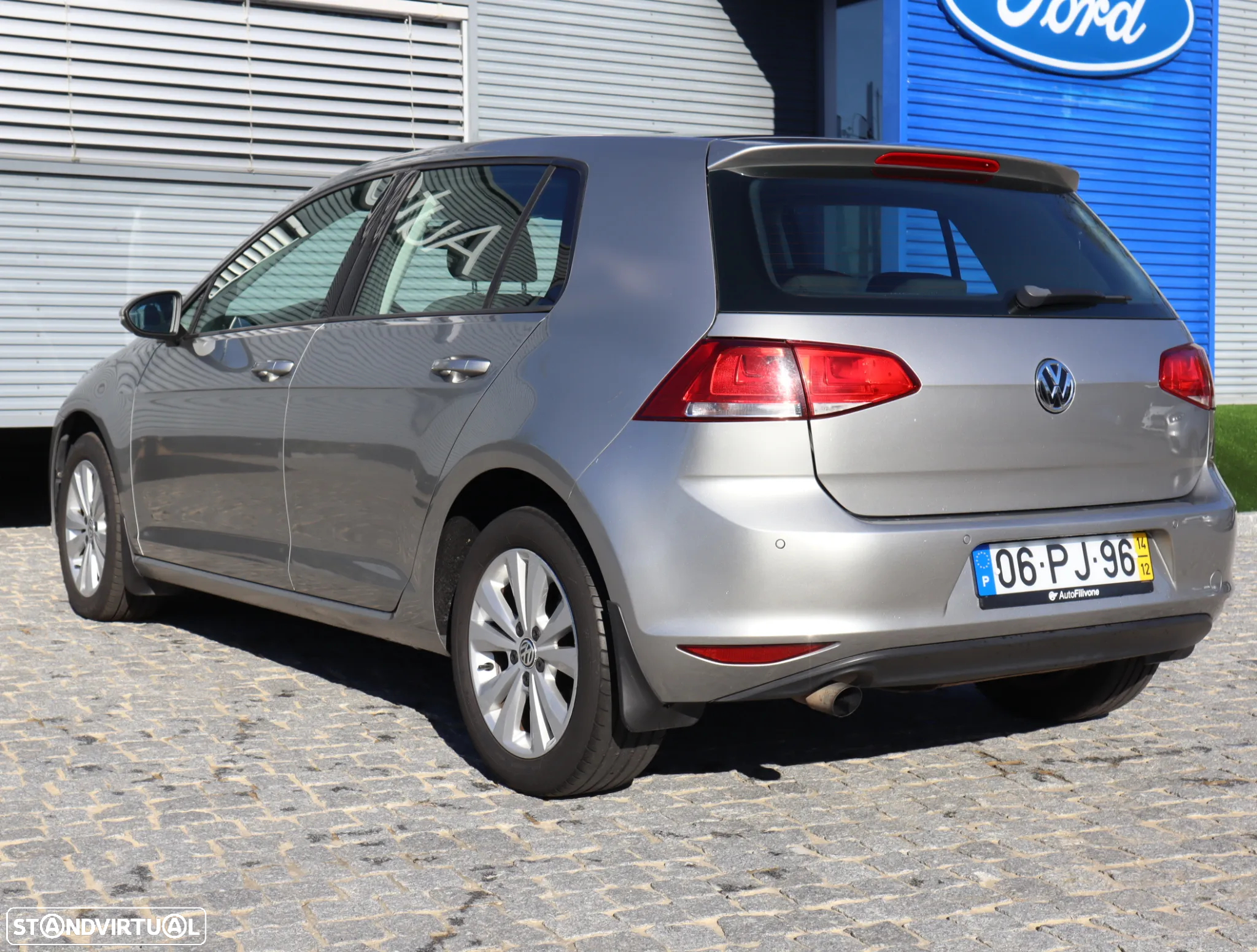 VW Golf 1.6 TDi Confortline - 19