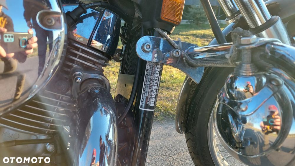 Honda VT - 12