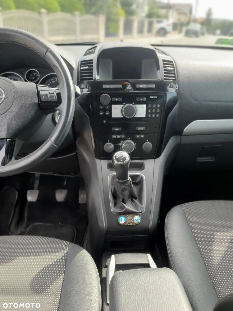 Opel Zafira 1.8 Enjoy - 19