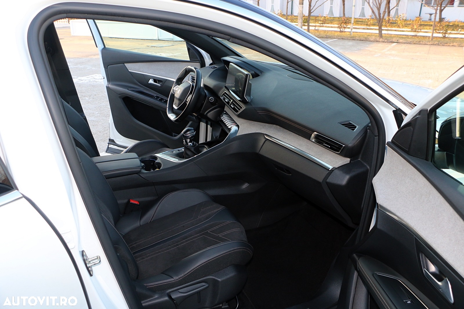 Peugeot 3008 1.5 BlueHDI S&S GT-Line - 17
