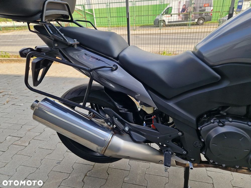 Honda CBF - 13