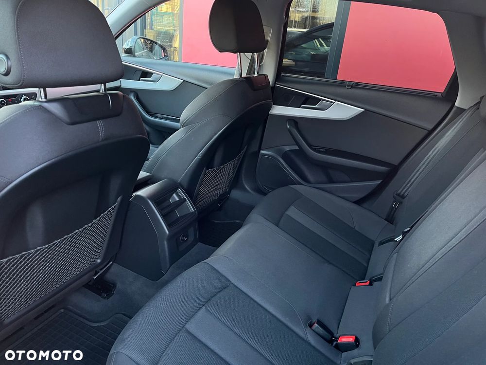 Audi A4 - 16