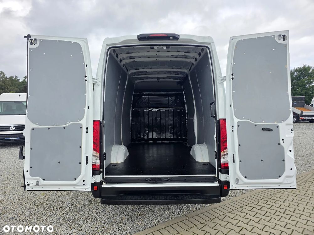 Iveco IVECO 35-180 3.0 HPI 180 KONNY ŚREDNI WYSOKI AUTOMAT 8 BIEGOWY HIMATIC KLIMA NAVIGACJA GWARANCJA WEBASTO - 31