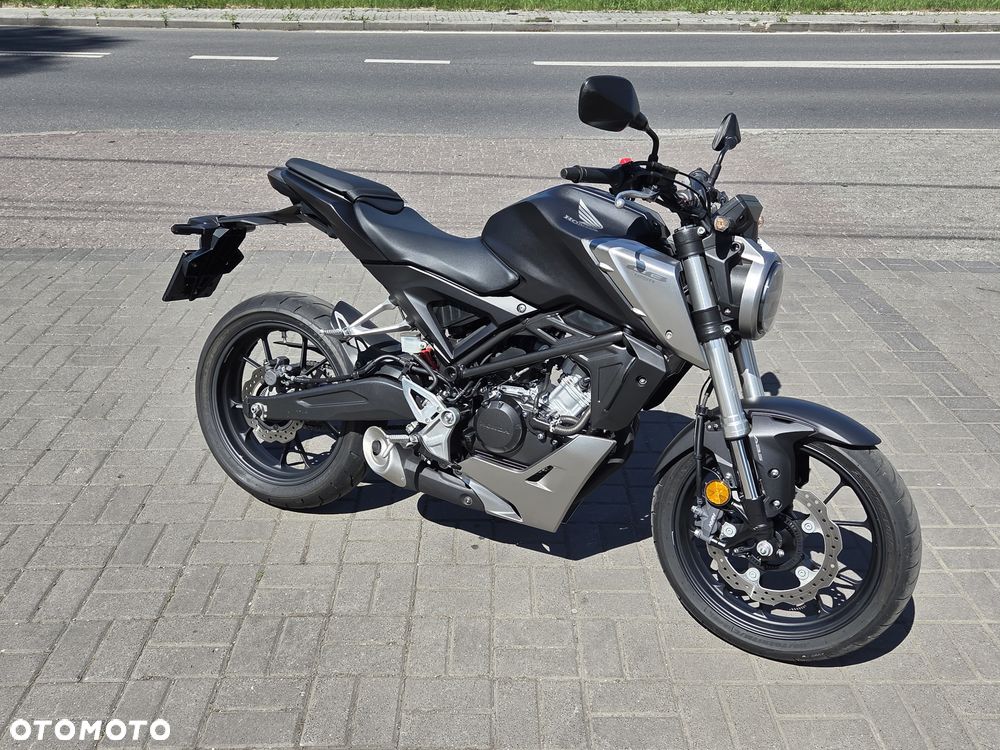 Honda CB - 11