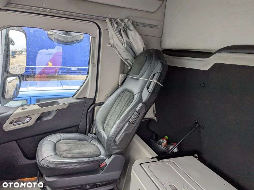 Ford F MAX 500 - 9