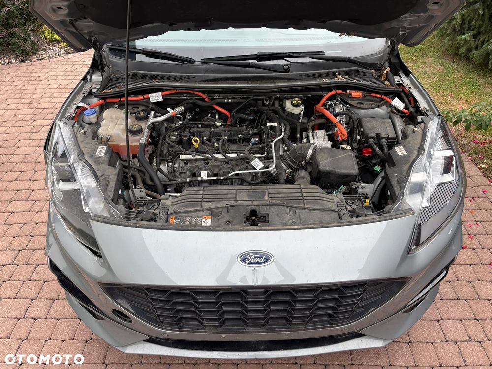 Ford Kuga 2.5P PHEV FWD ST-Line X - 24