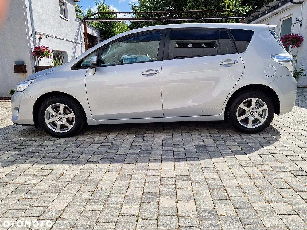 Toyota Verso 1.8 7-Sitzer Executive - 6